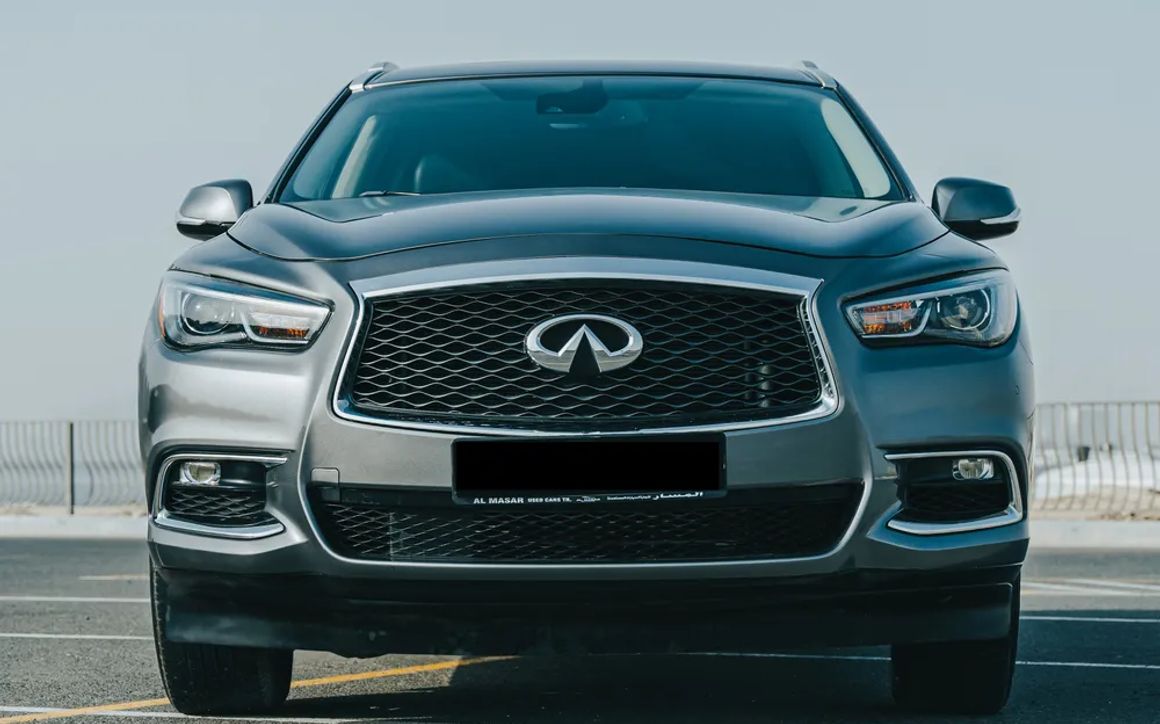 Infiniti QX60 - image 3