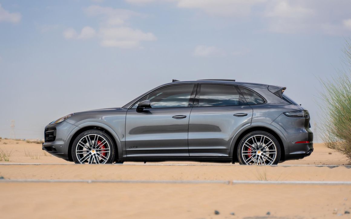 Porsche Cayenne GTS - image 3