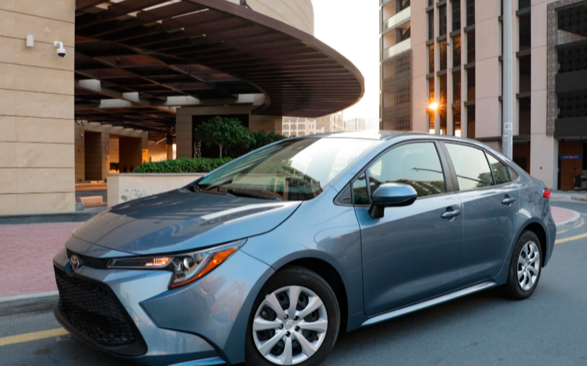 Toyota Corolla - image 1