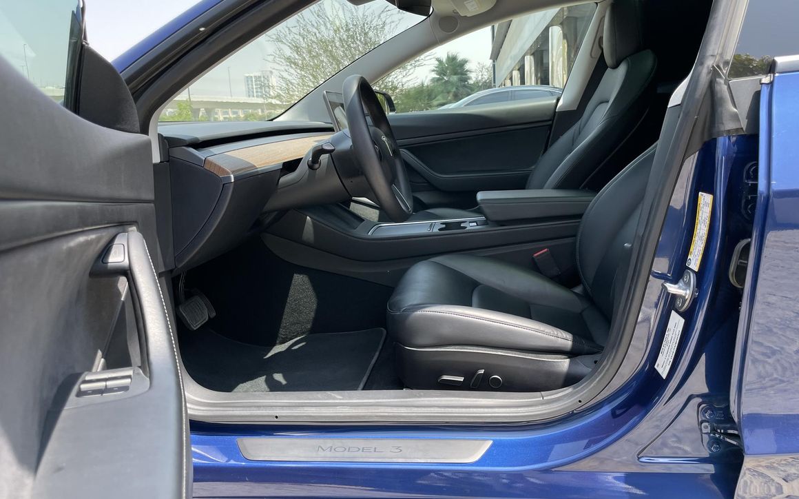 TESLA MODEL 3 STANDARD - image 7
