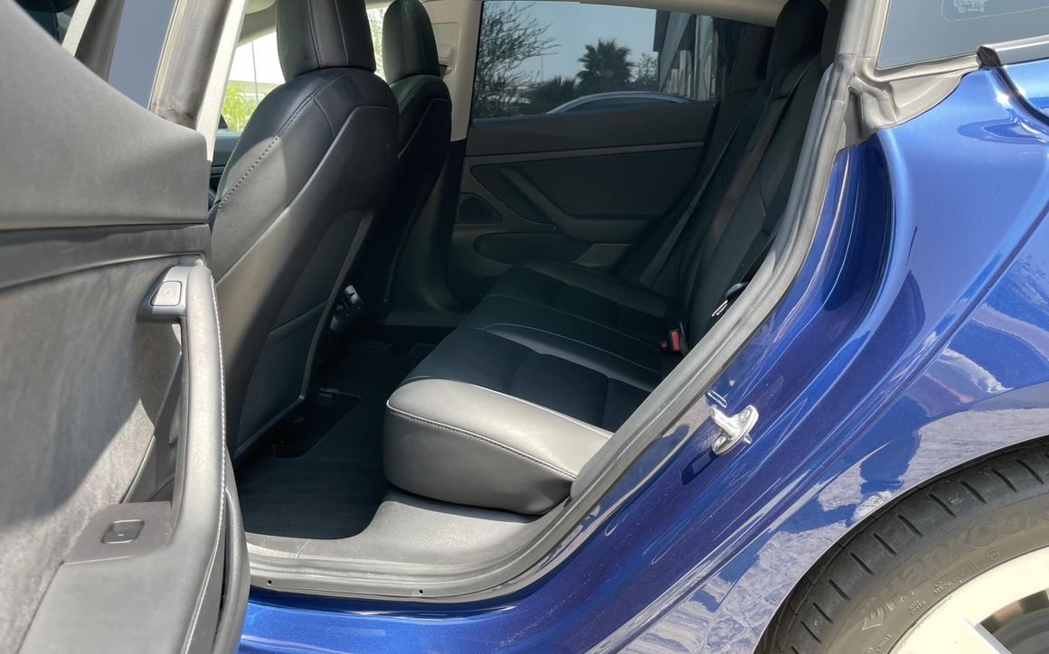 TESLA MODEL 3 STANDARD - image 10