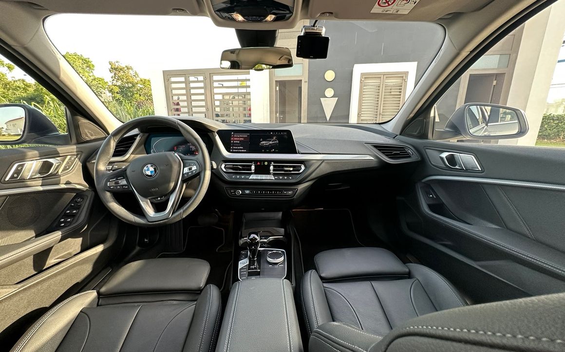BMW 120i - image 6