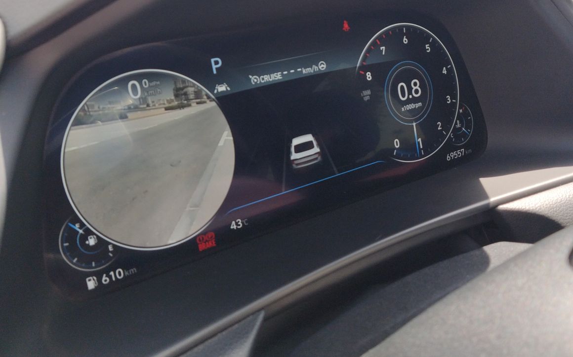 Hyundai Sonata Limited - image 6