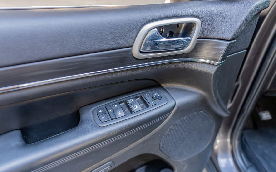 JEEP GRAND CHEROKEE 2020 - image 8