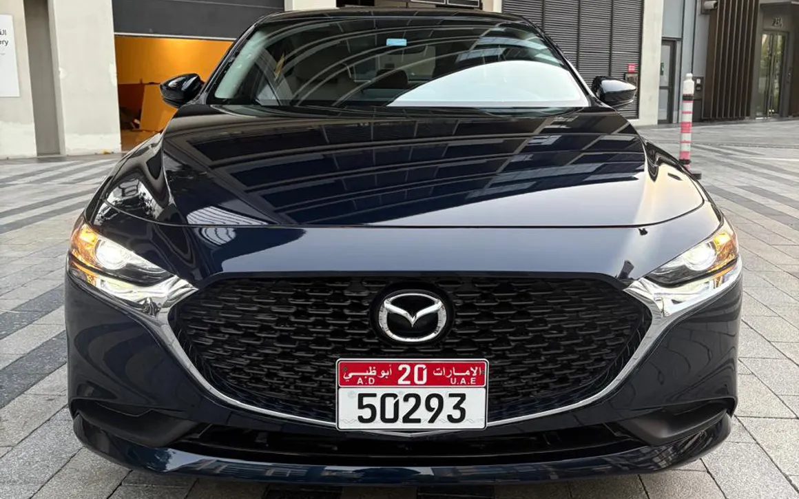 MAZDA 3 - image 1