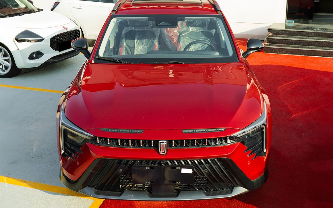 Bestune B70S - image 2