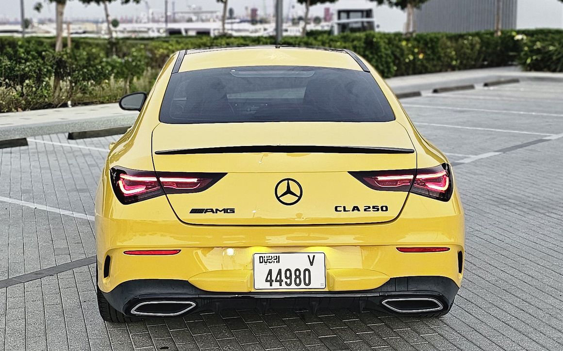 Mercedes CLA250 AMG - image 7