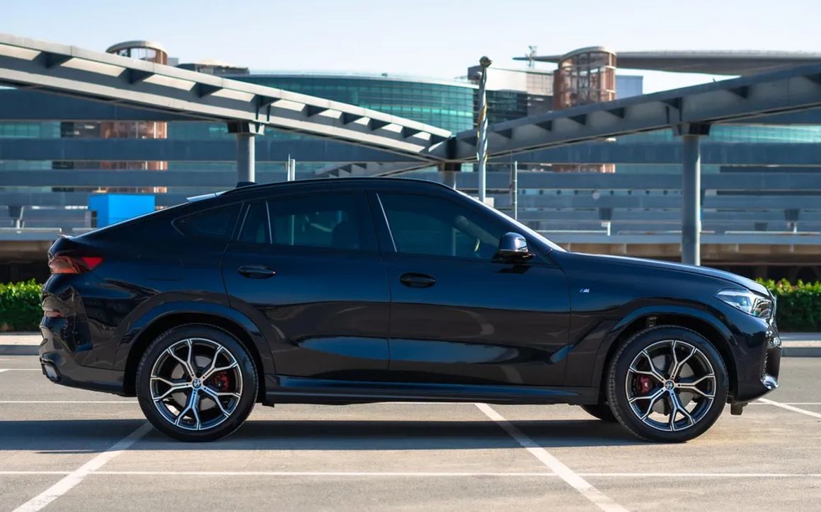 BMW X6 - image 5