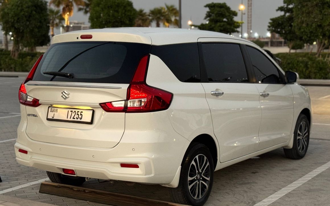 Suzuki Ertiga - image 7