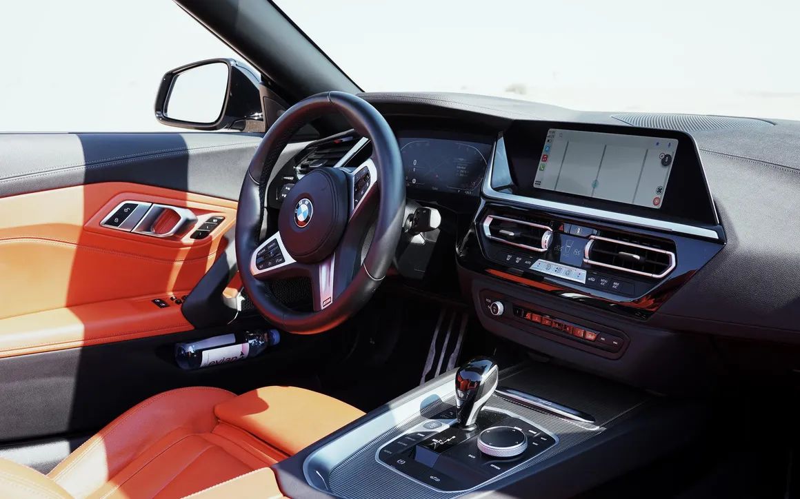 BMW Z4 - image 16