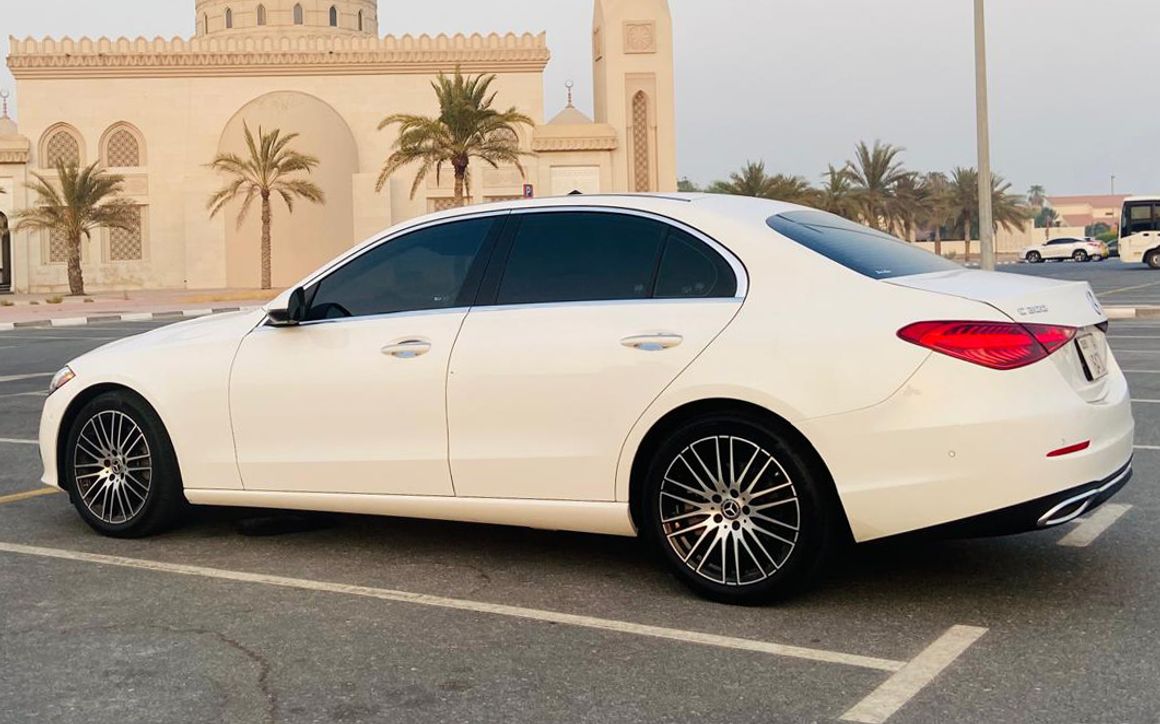 MERCEDES C300 2023 - image 7