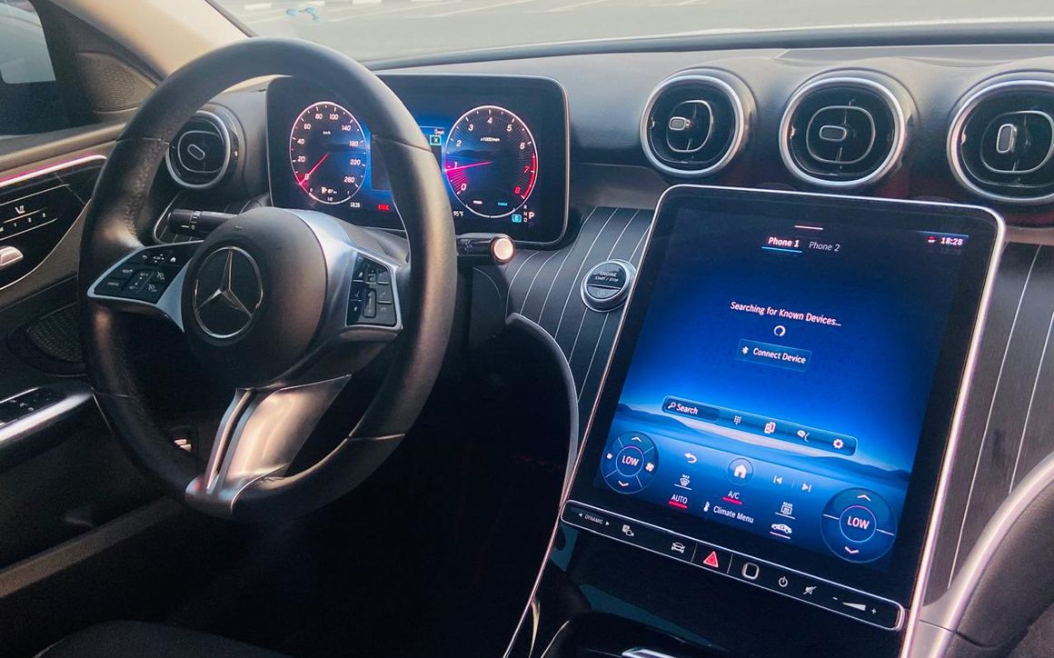 MERCEDES C300 2023 - image 8