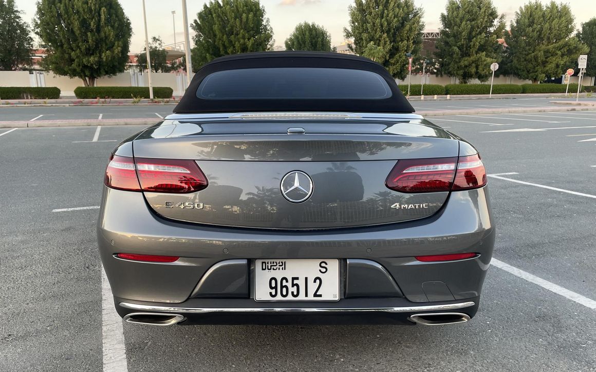 Mercedes E450 Cabrio - image 5