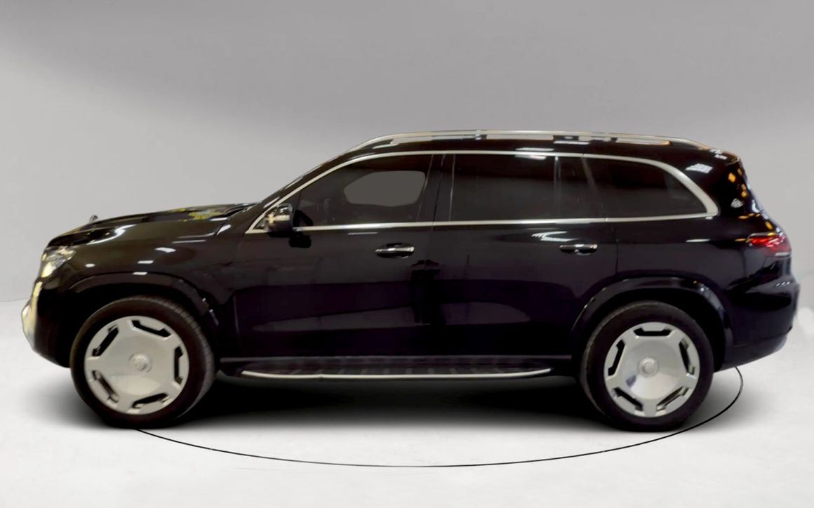 Mercedes-Benz GLS450 - image 2