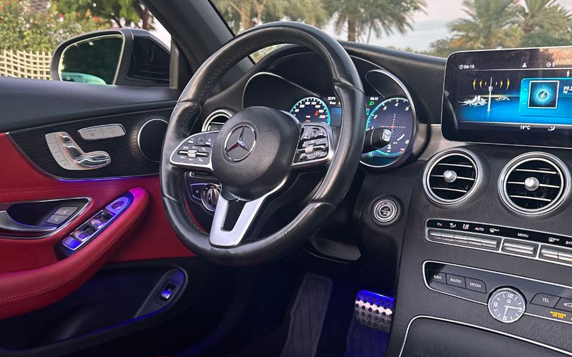 Mercedes C300 Cabrio - image 16