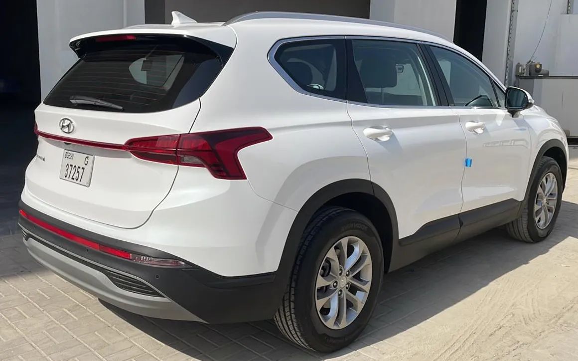 Hyundai Santa Fe - image 5