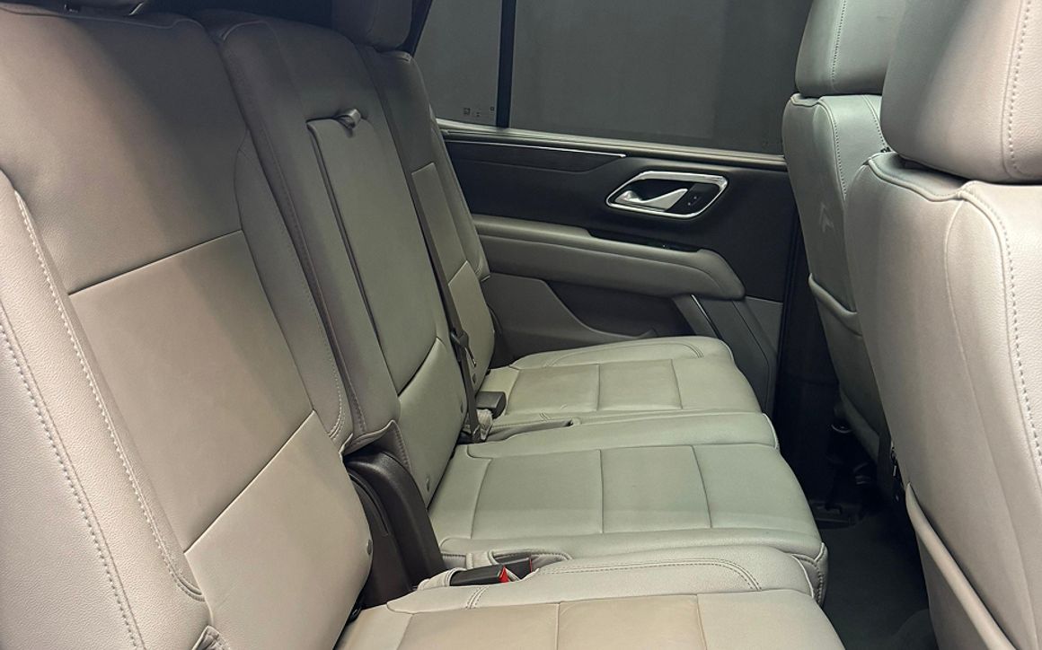 CHEVROLET TAHOE - image 9