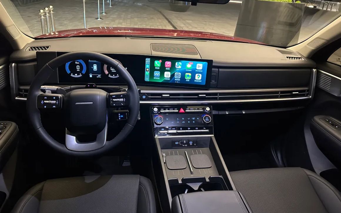 Hyundai Santa Fe RED - image 9