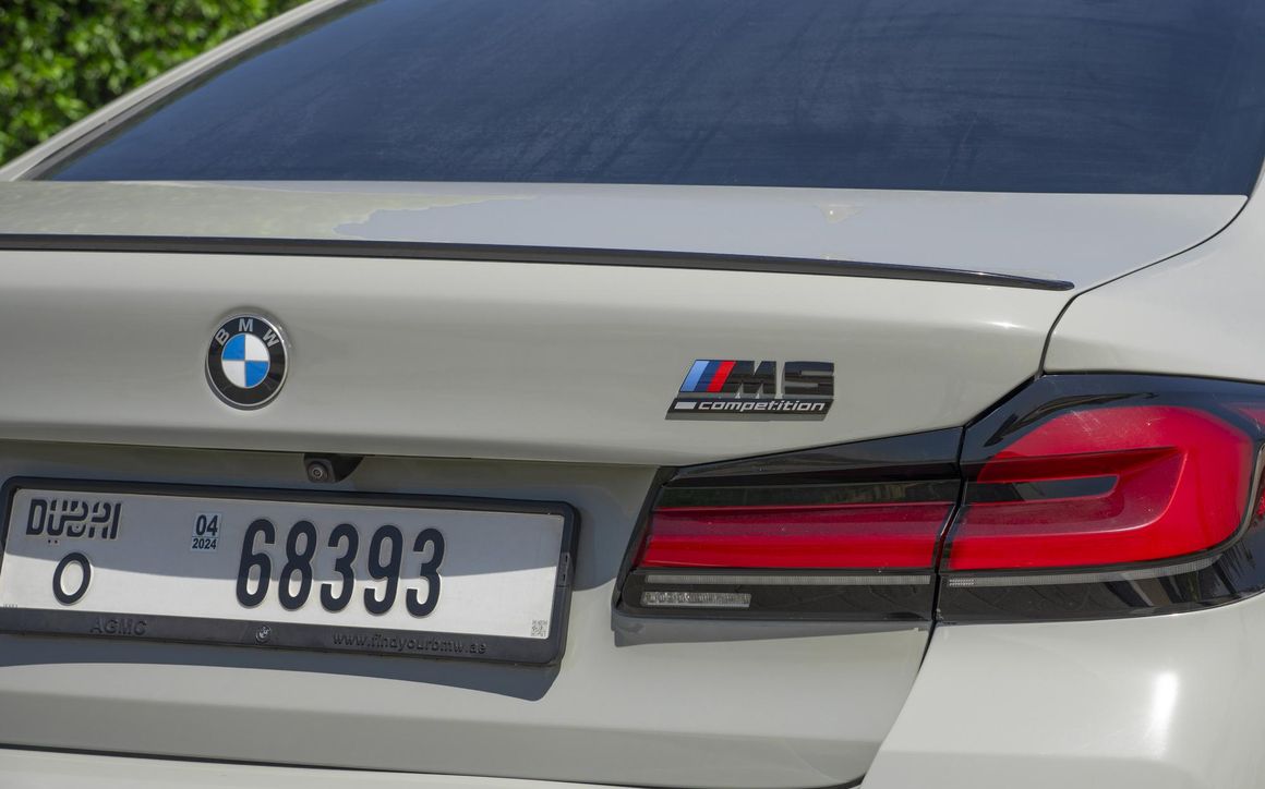 BMW M5 Competition - image 9