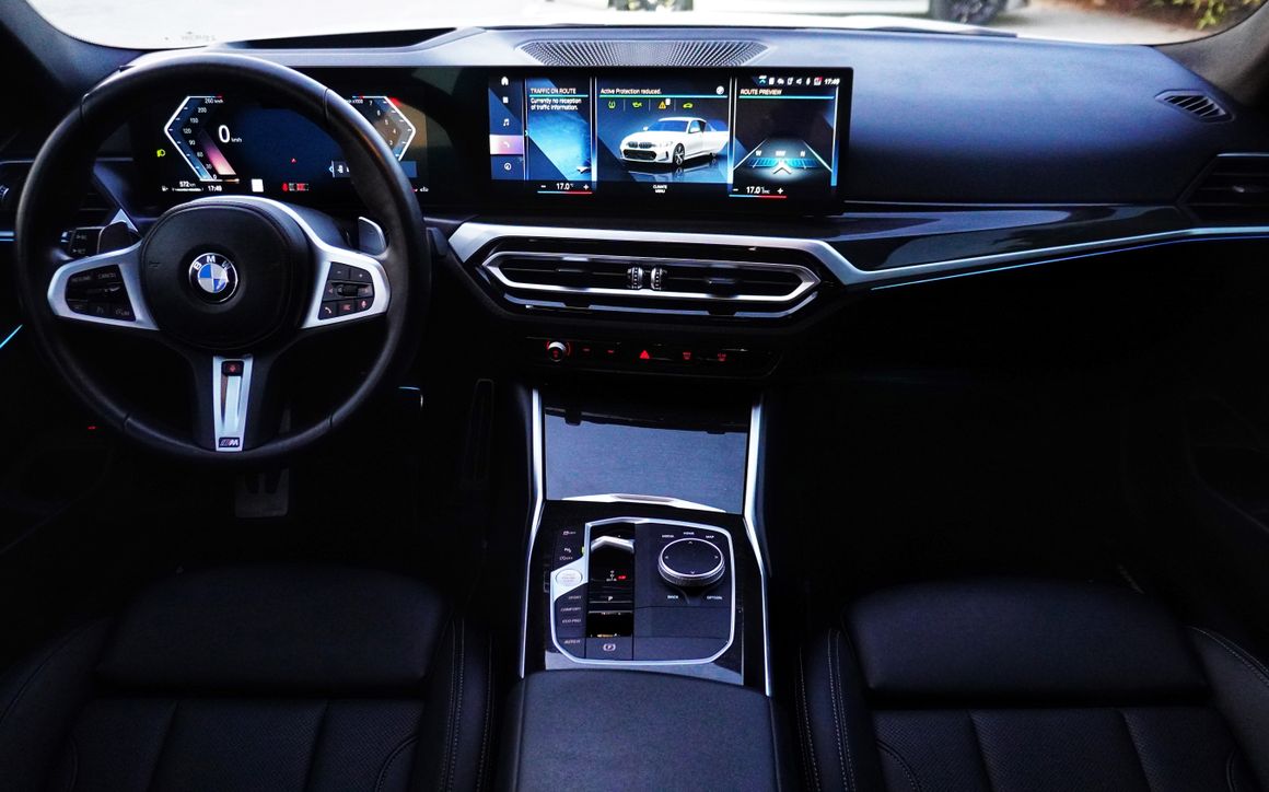 BMW 330I - image 12