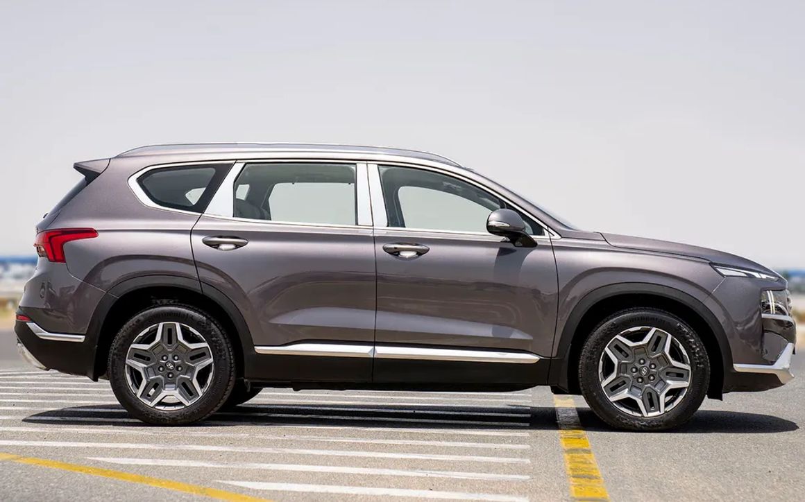 Hyundai Santafe - image 5