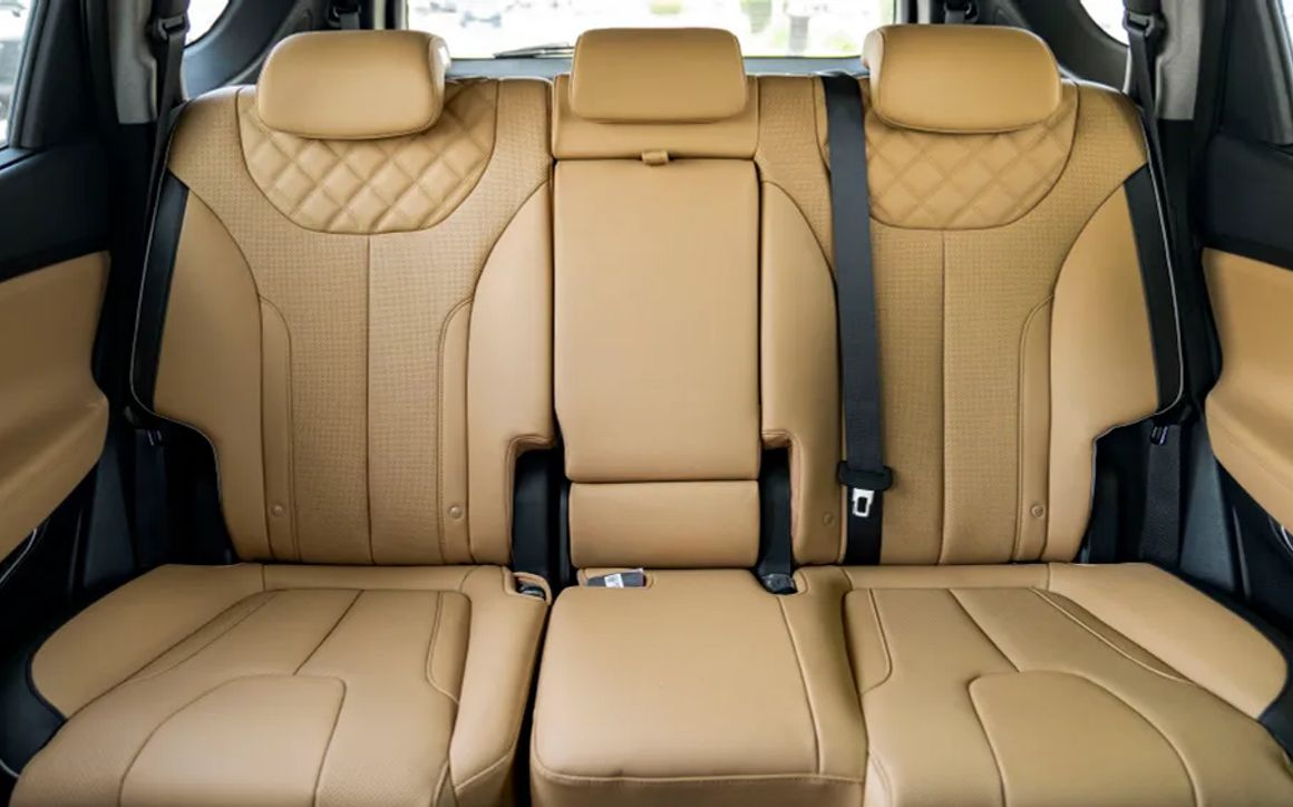 Hyundai Santafe - image 11