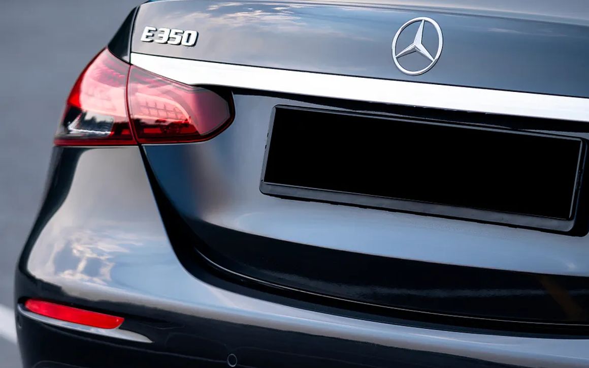 Mercedes Benz E350 - image 5