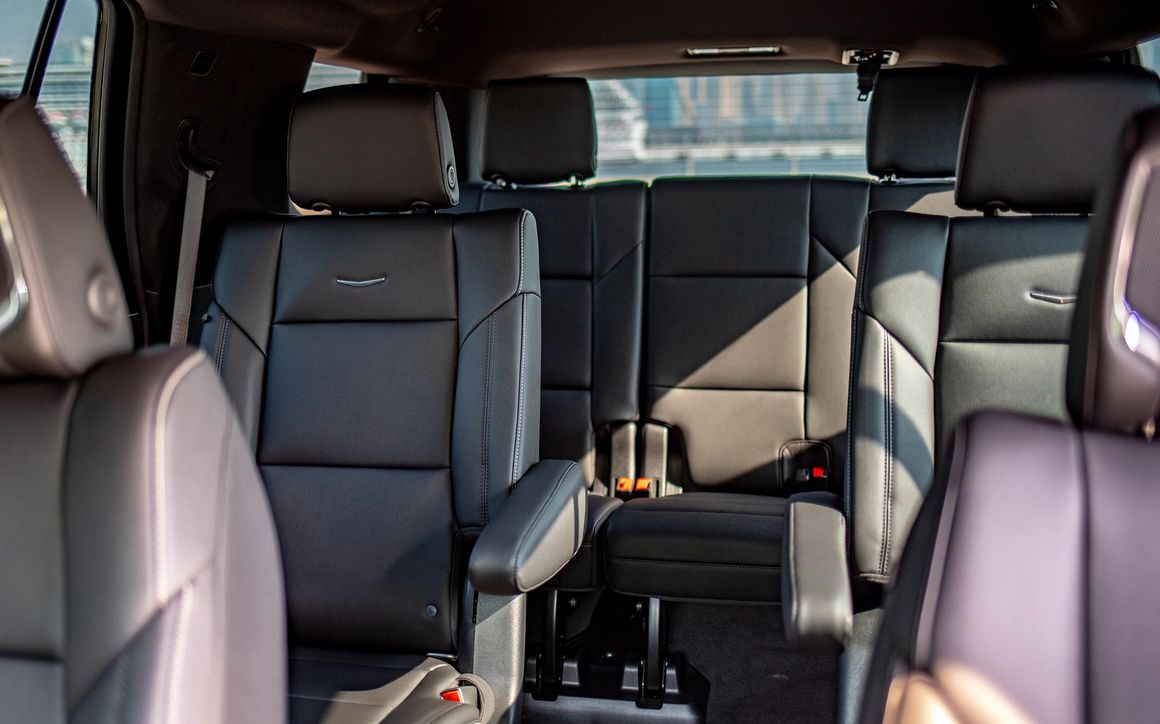 Cadillac Escalade - image 5