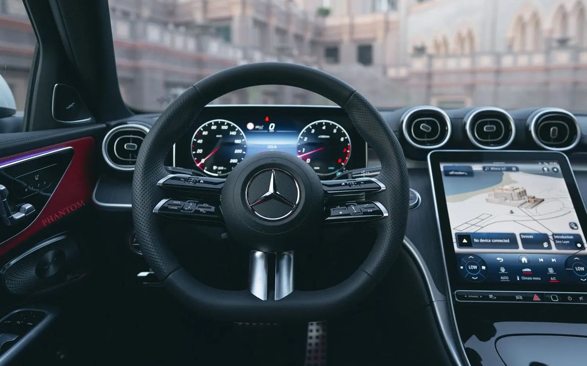 MERCEDES C200 - image 8