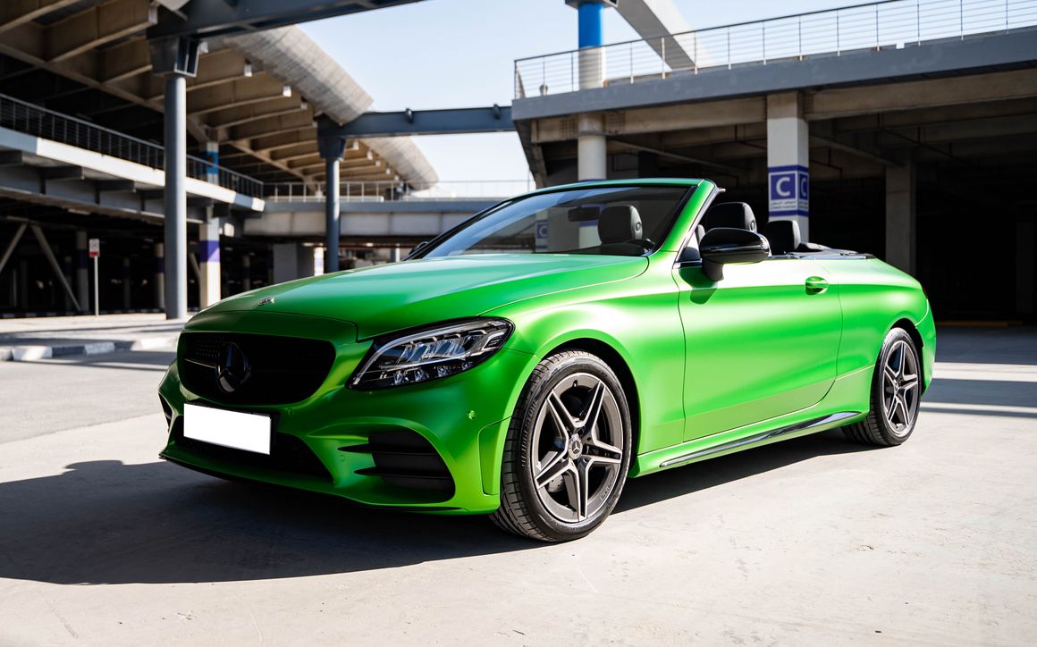 MERCEDES C180 CONVERTIBLE - image 1