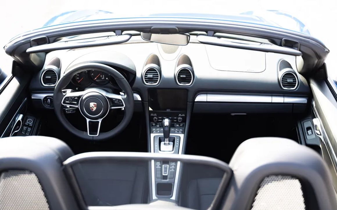 PORSCHE 718 BOXTER BLUE - image 11