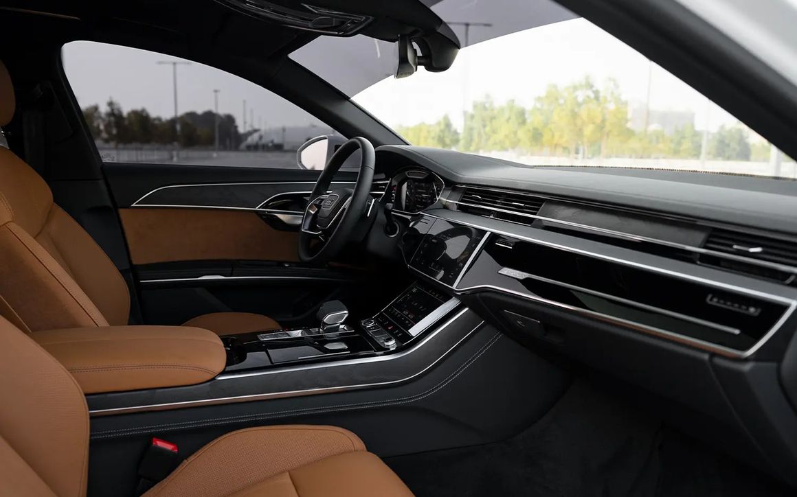 AUDI A8 - image 5