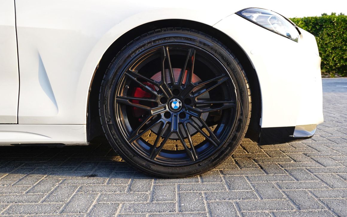 BMW 430i soft top convertible - image 8