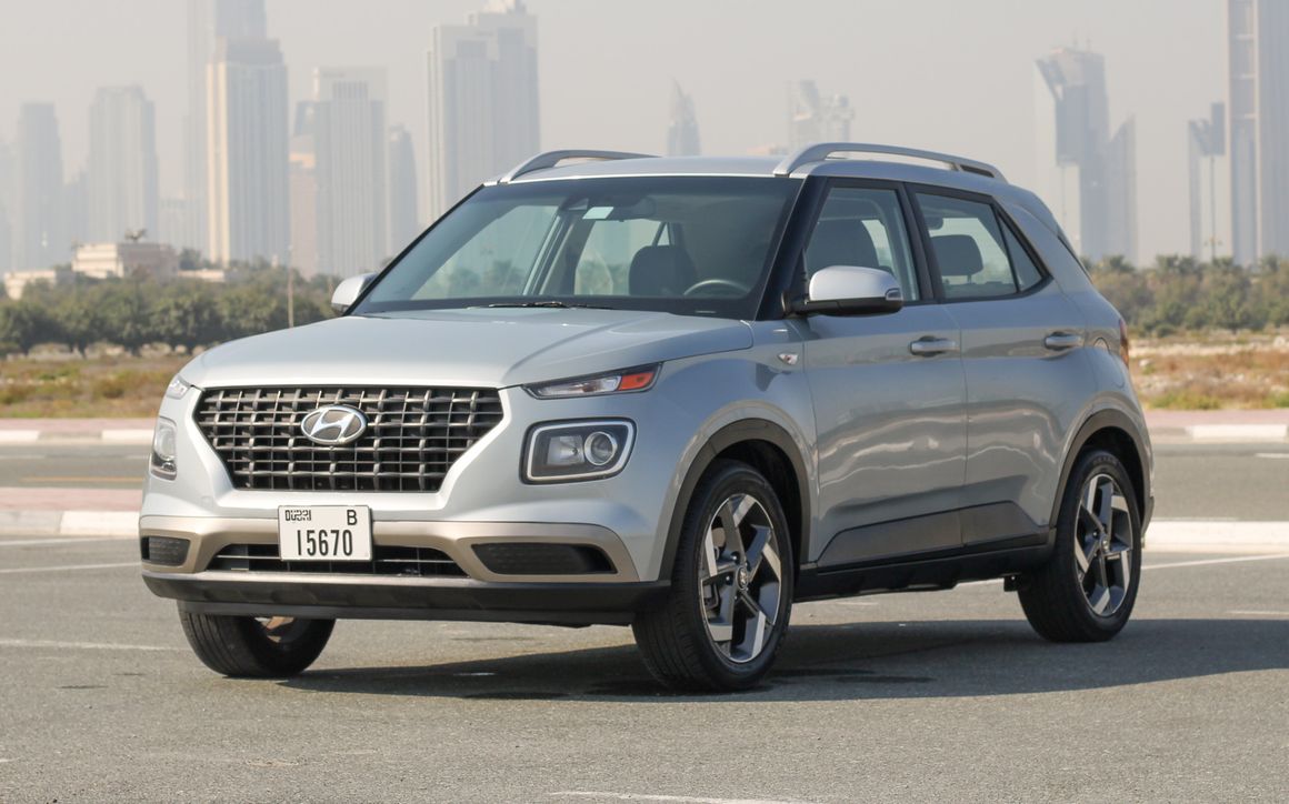 Hyundai Venue - image 1