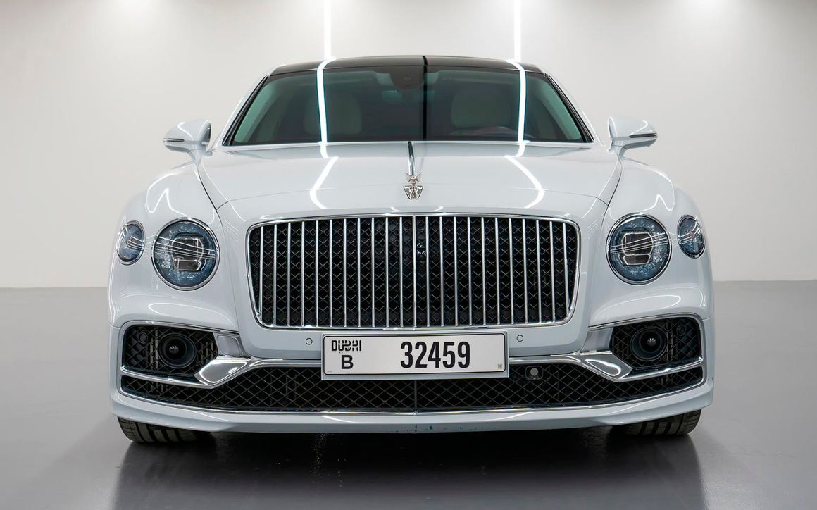 Bentley Flying Spur - image 3