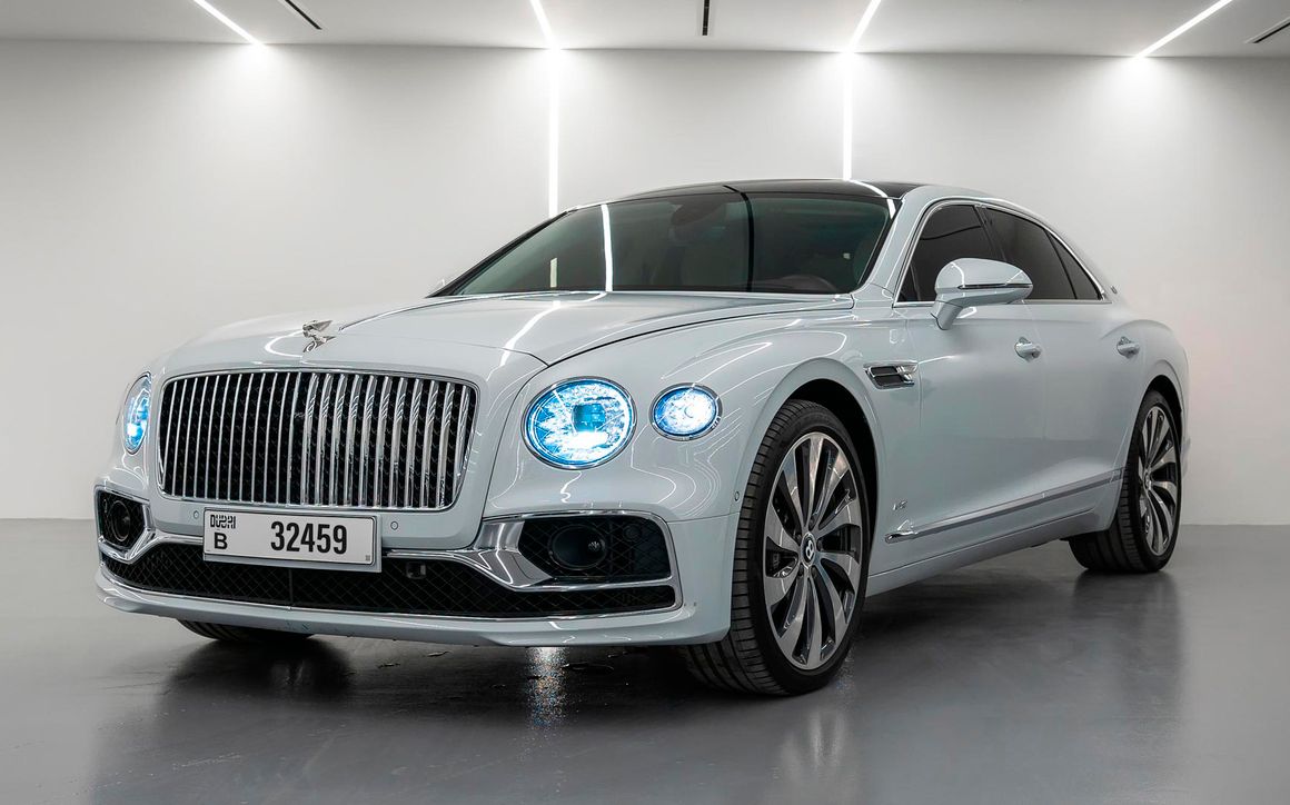 Bentley Flying Spur - image 1