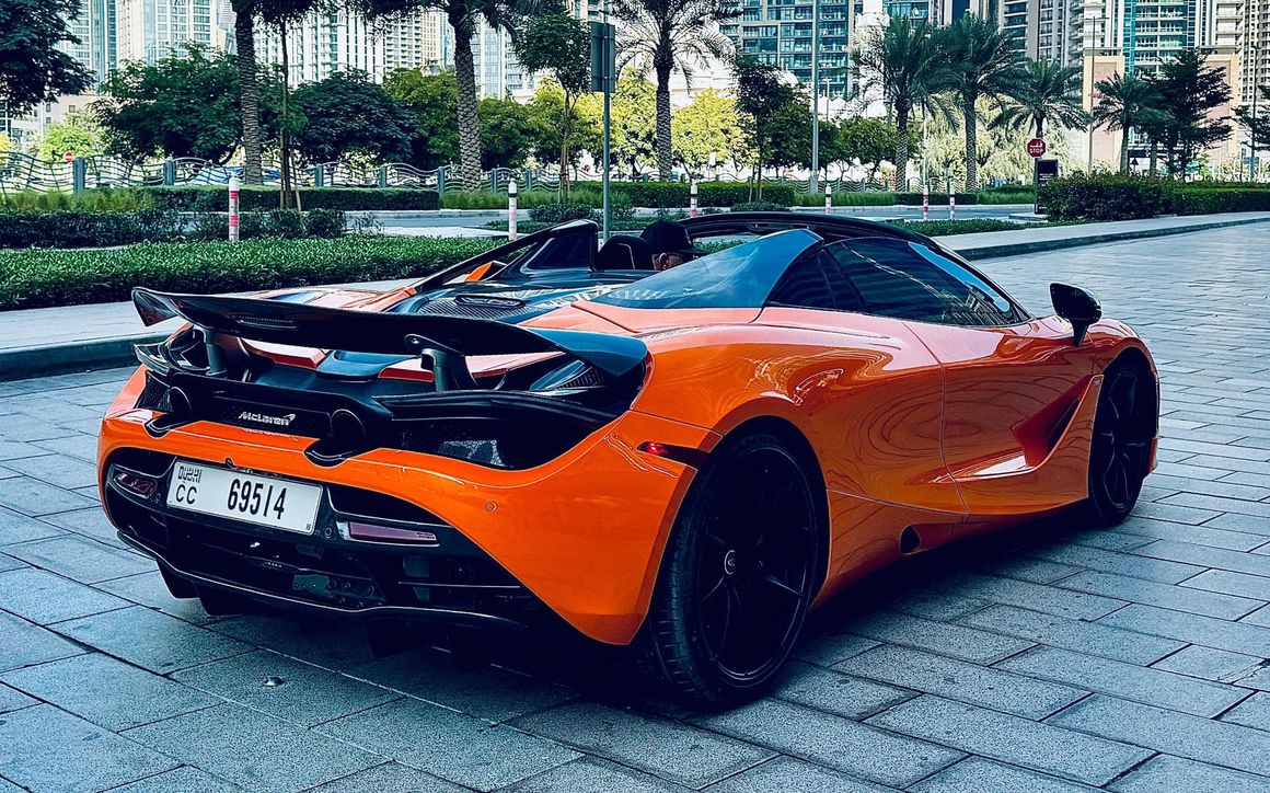 MCLAREN 720S - image 5
