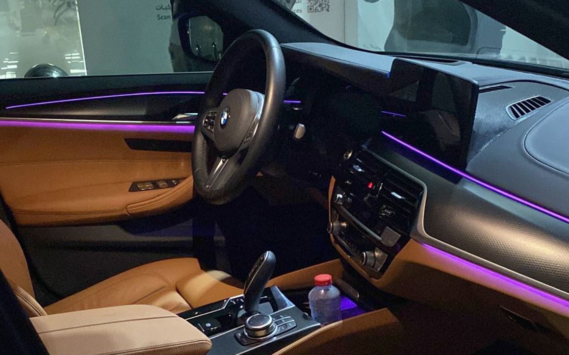 BMW 520i - image 5