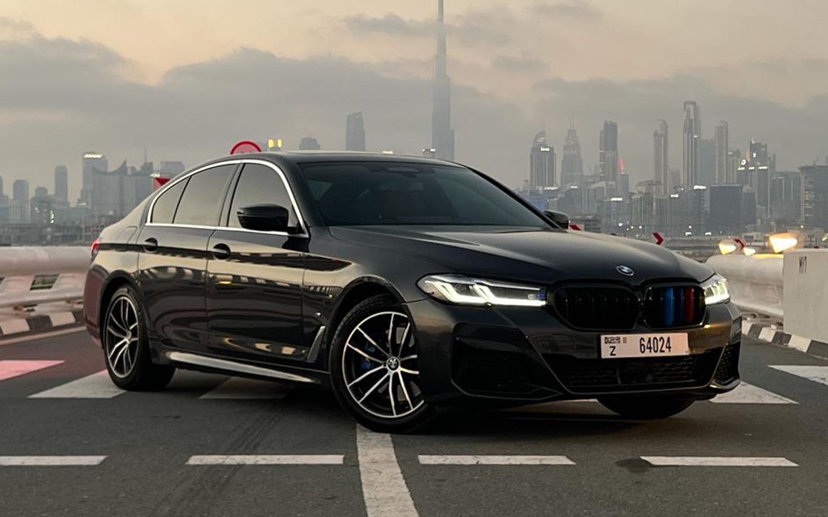 BMW 520i - image 1