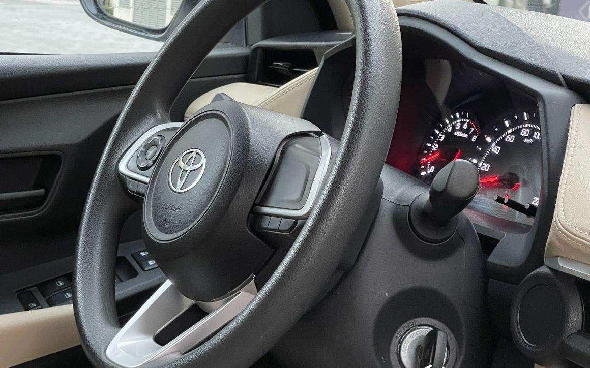 Toyota Yaris 2023 - image 6