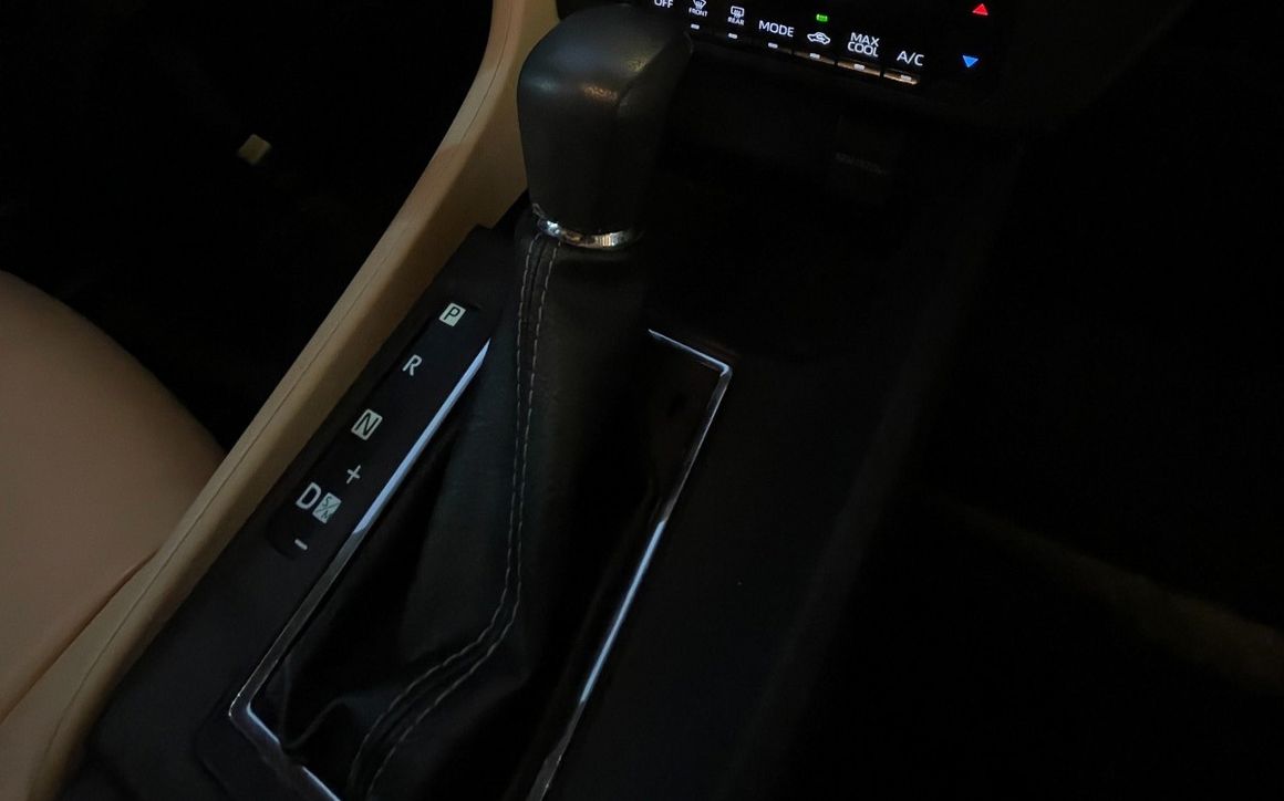 Toyota Yaris 2023 - image 7