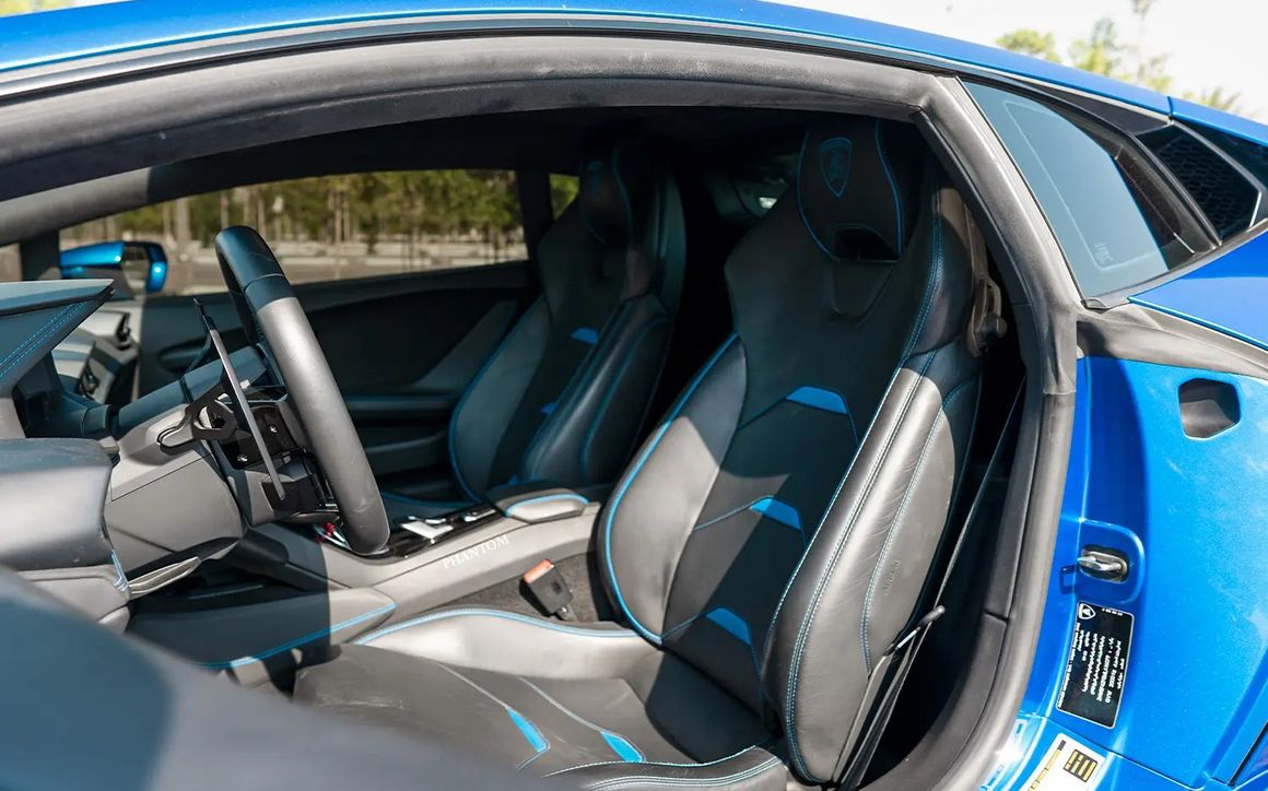LAMBORGHINI HURACAN EVO - image 5