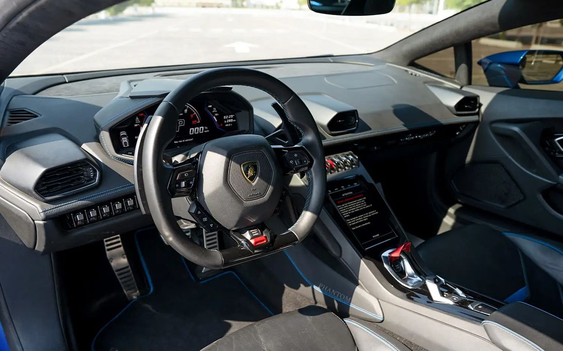 LAMBORGHINI HURACAN EVO - image 6
