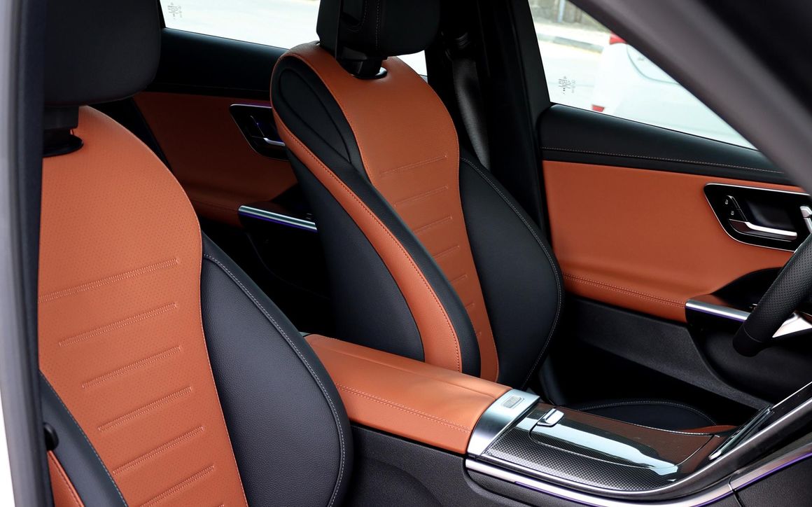 MERCEDES C200 - image 15