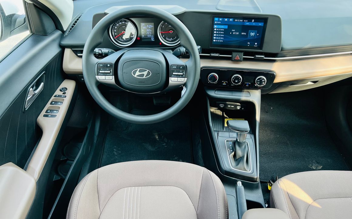 HYUNDAI ACCENT SMART - image 6
