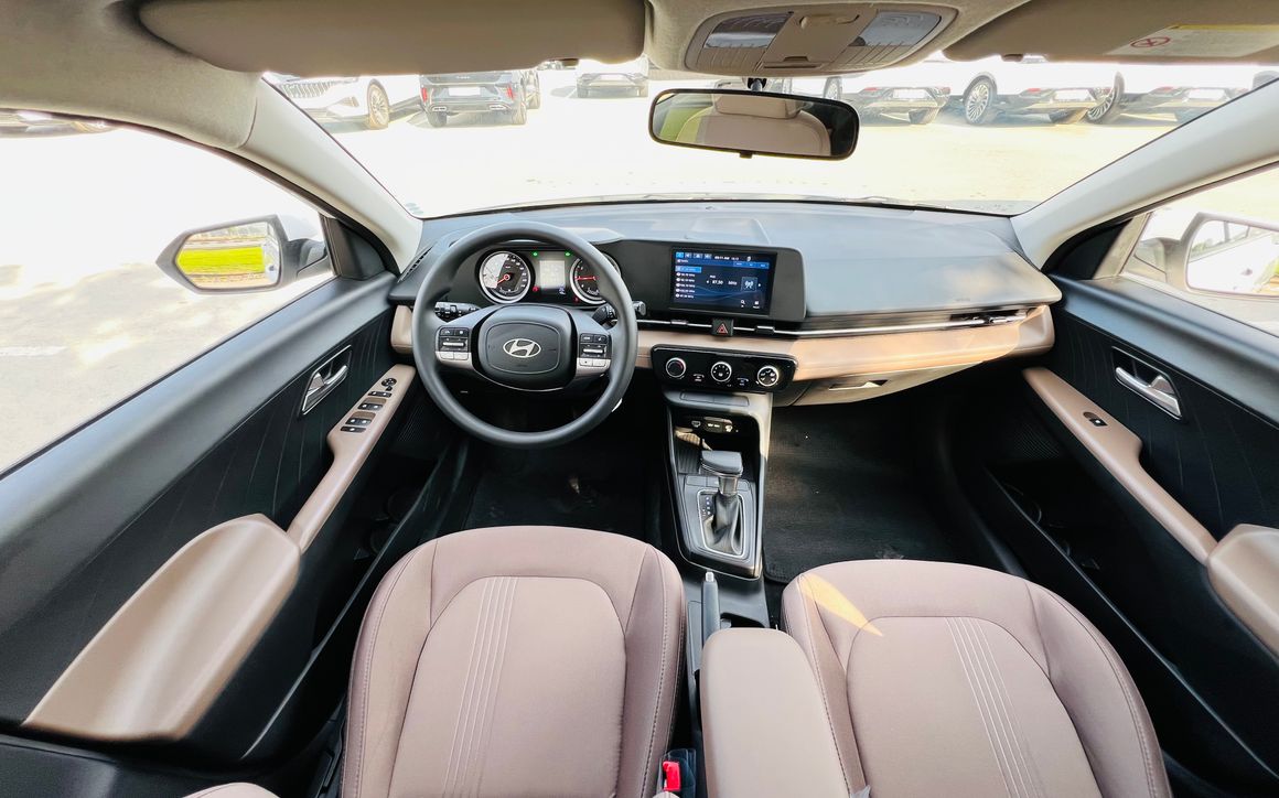 HYUNDAI ACCENT SMART - image 8