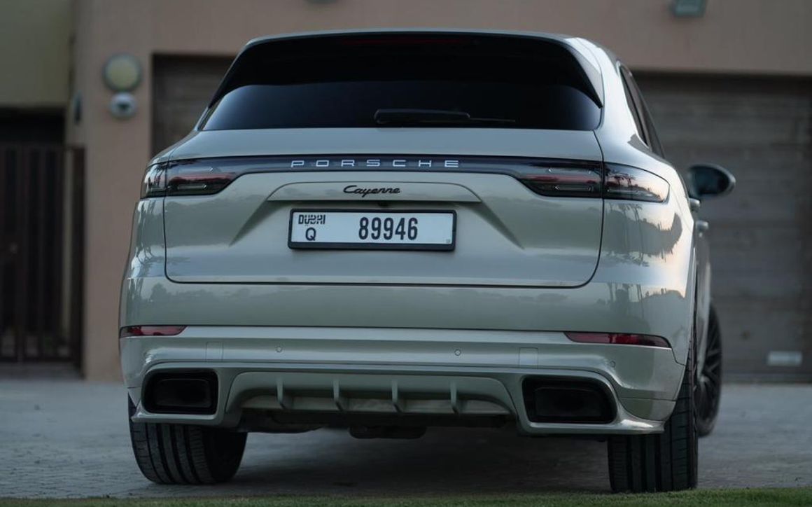 PORSCHE CAYENNE - image 3
