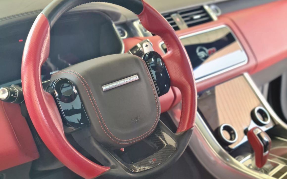 Range Rover SVR - image 8