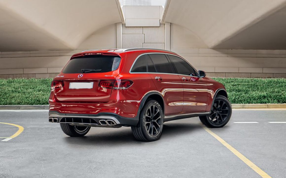 MERCEDES GLC300 - image 4