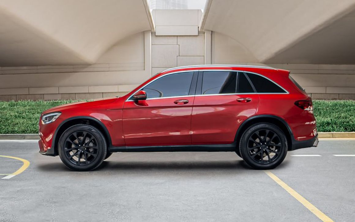 MERCEDES GLC300 - image 3